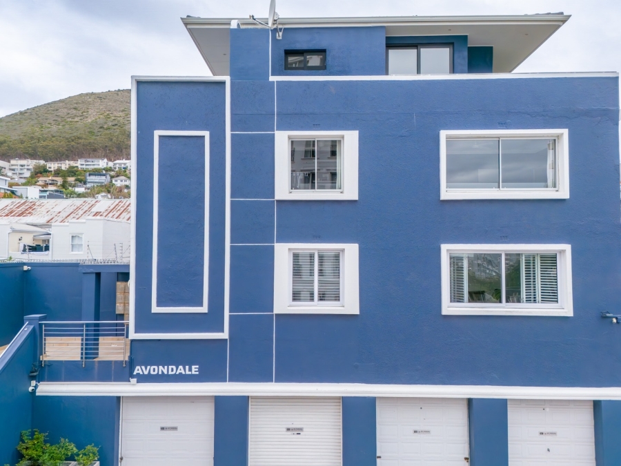 2 Bedroom Property for Sale in Three Anchor Bay Western Cape